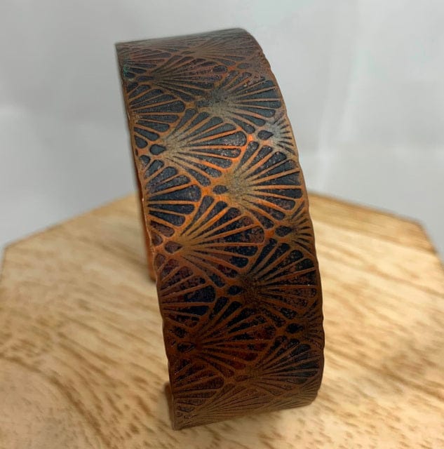 Narrow Shineon copper bracelet