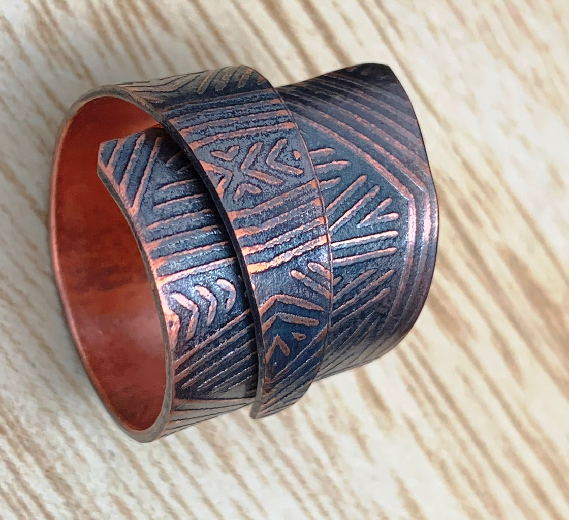 z- Copper Wellness Artisan Ring Great pattern -Size 9