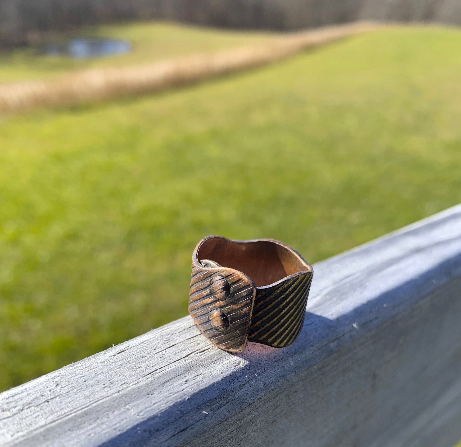 Copper band ring with stripe texture