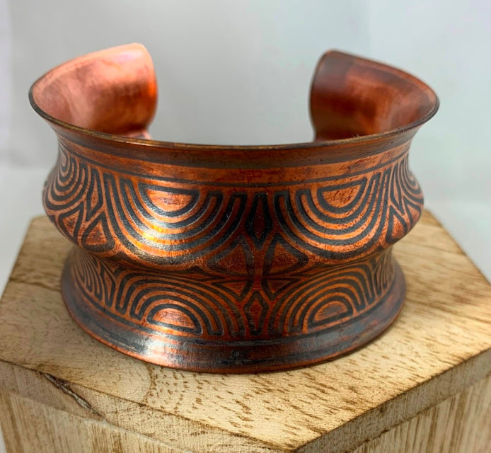 Interchanging Paths Copper Wellness Cuff