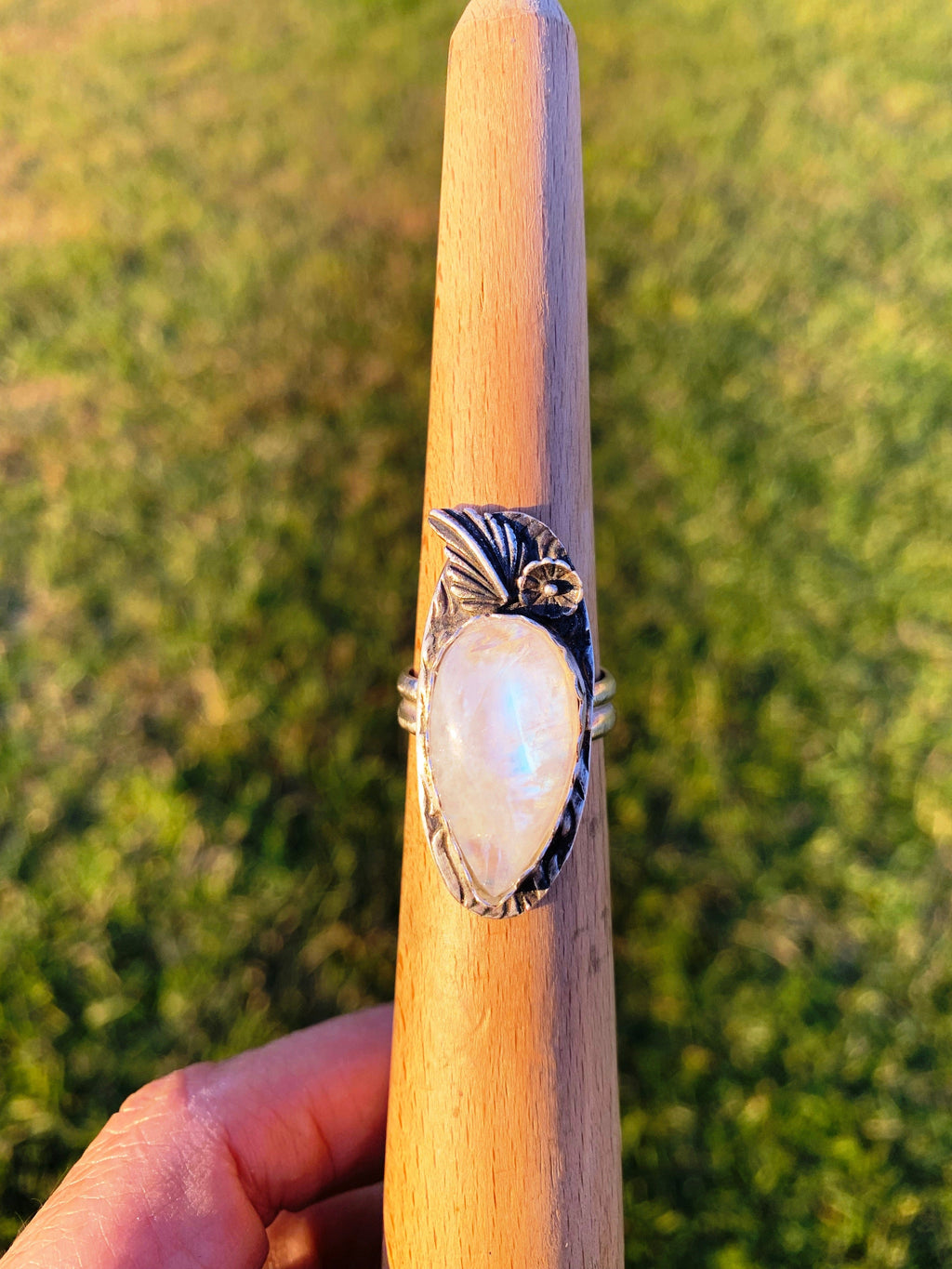 Moonstone flower ring