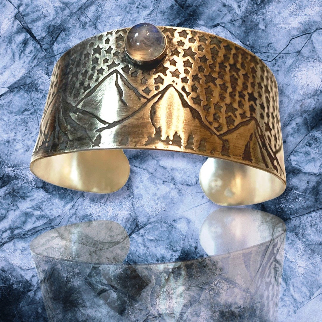 'Mountain Peaks' Silver Cuff 1" W