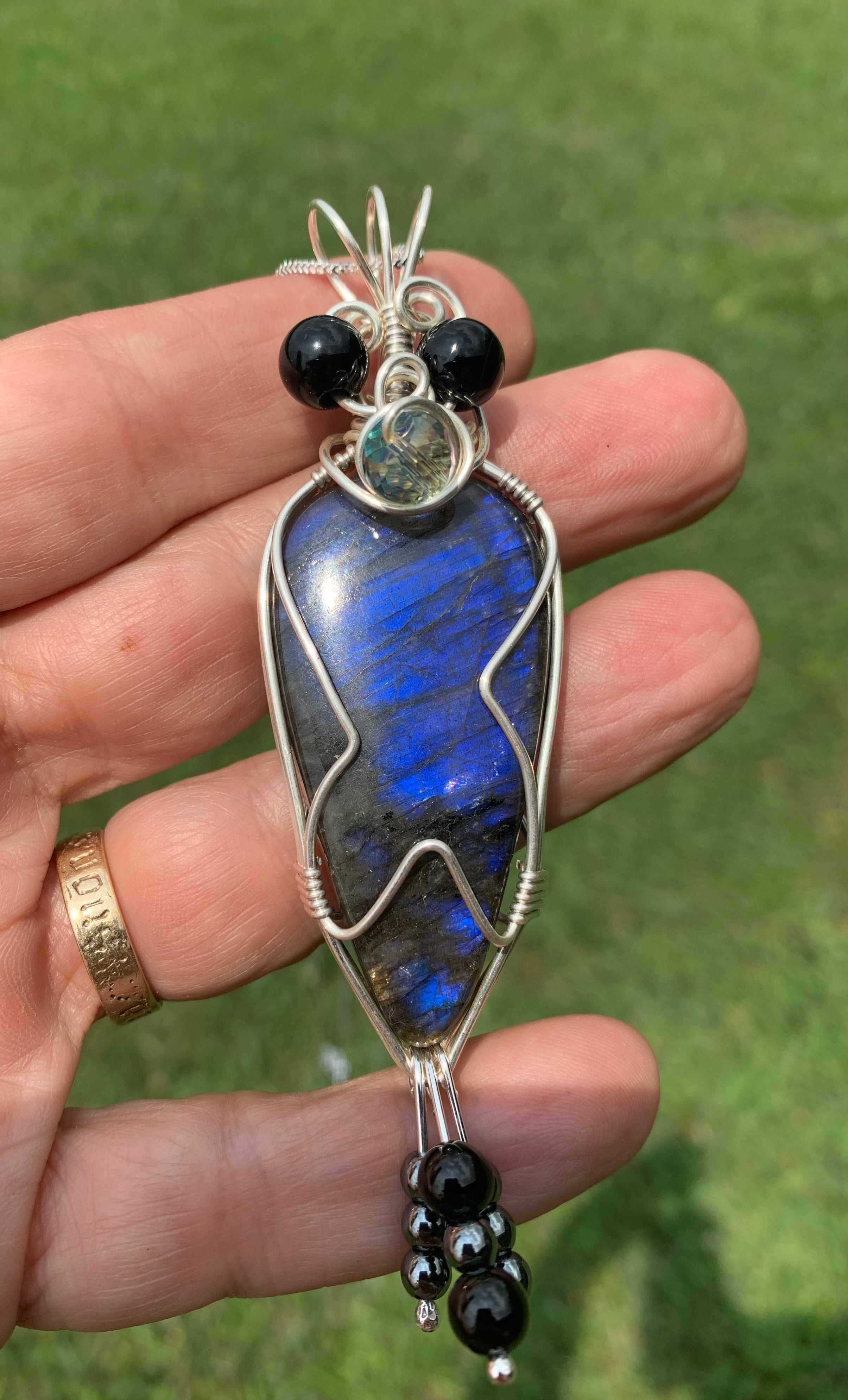 'Teardrop' Labradorite Silver Pendant