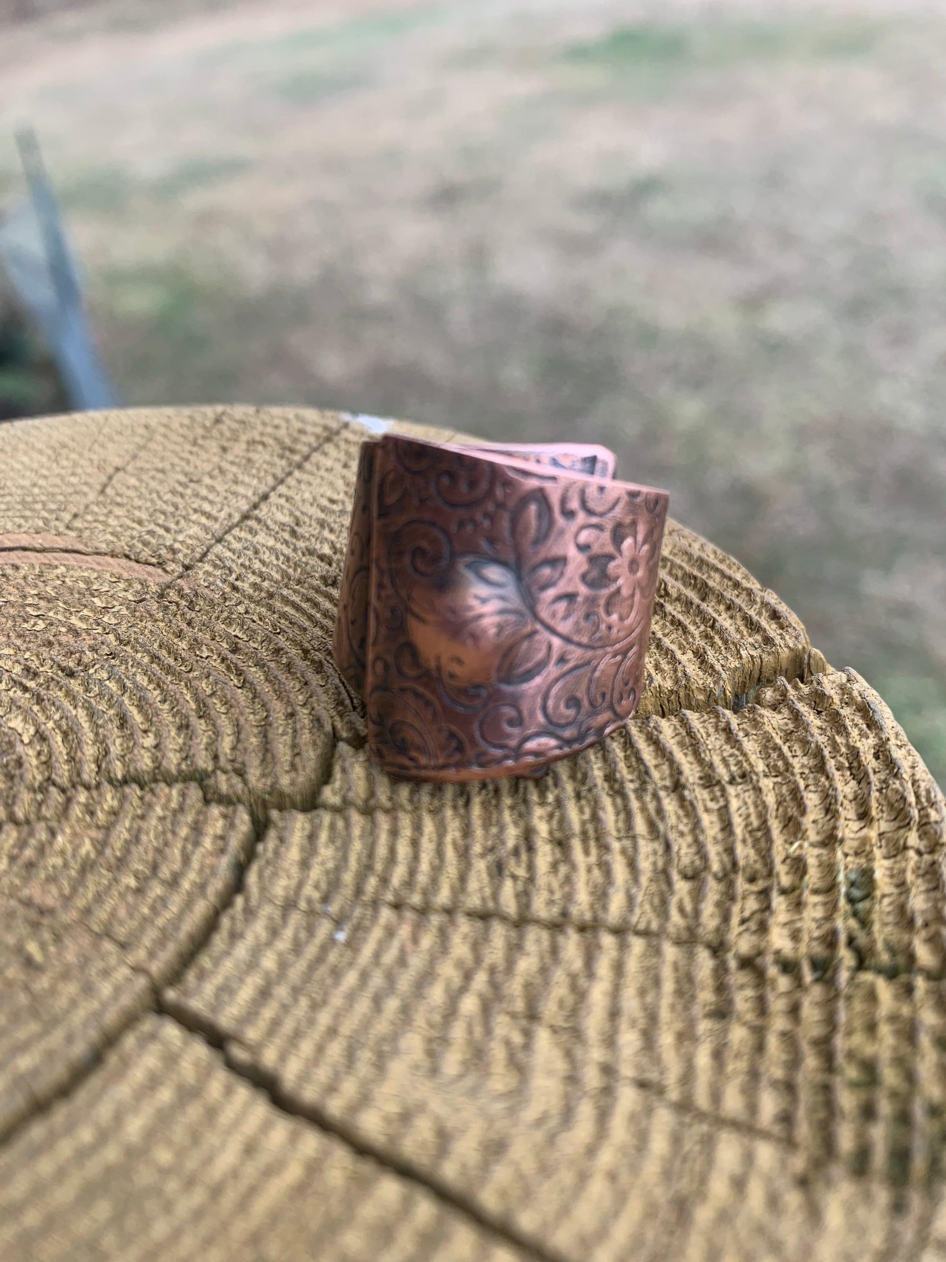 “Botanical Current” — Copper Floral Swirl Ring (Size 8)